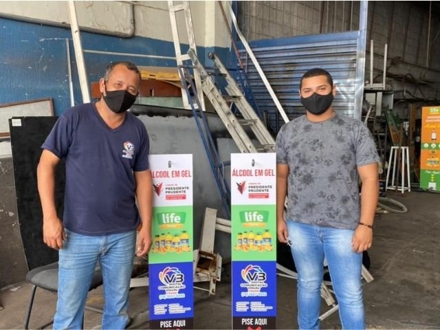 Coordenadoria recebe doação de Totens foto